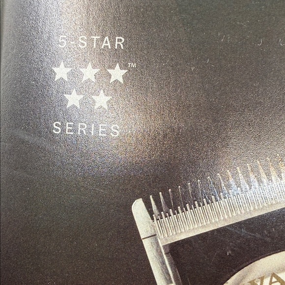 Wahl Professional Magic Clip Cordless Clipper - Burgundy - Picture 10 of 13